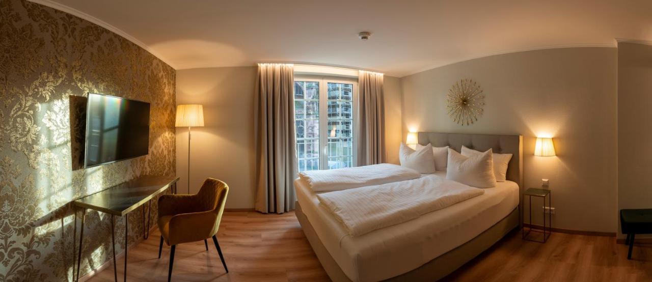 Hotel Rappen Am Muensterplatz Freiburg im Breisgau Exterior foto