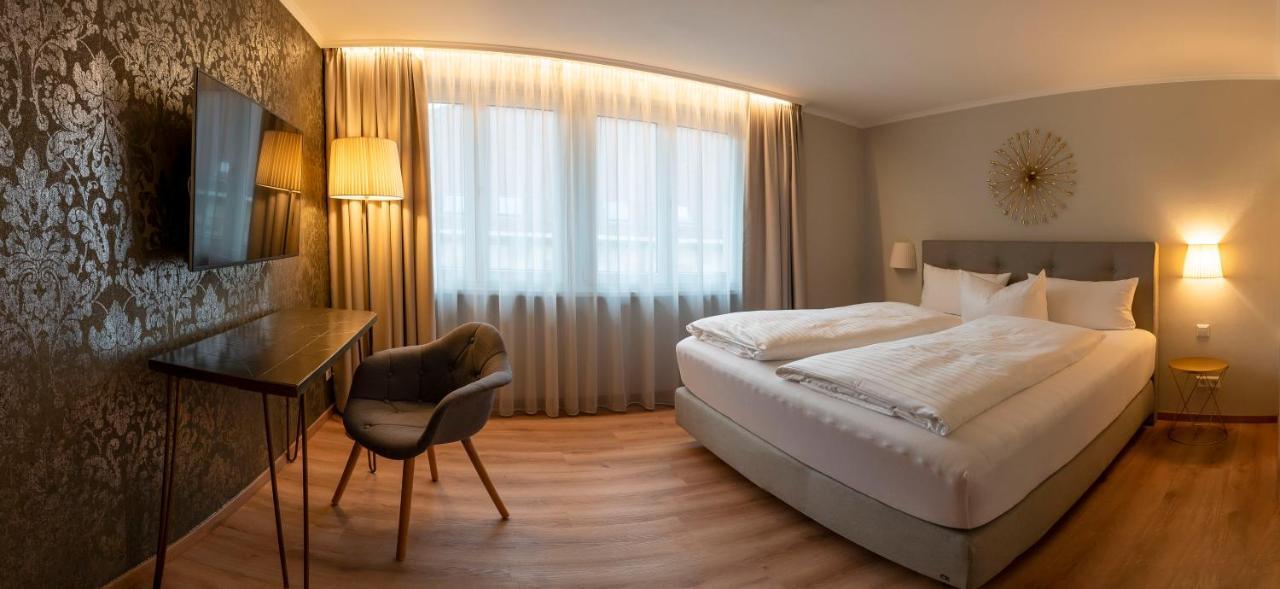 Hotel Rappen Am Muensterplatz Freiburg im Breisgau Exterior foto